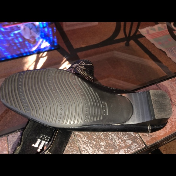 Ladies Comfort Dress Shoe Size 8.5M - Picture 3 of 5